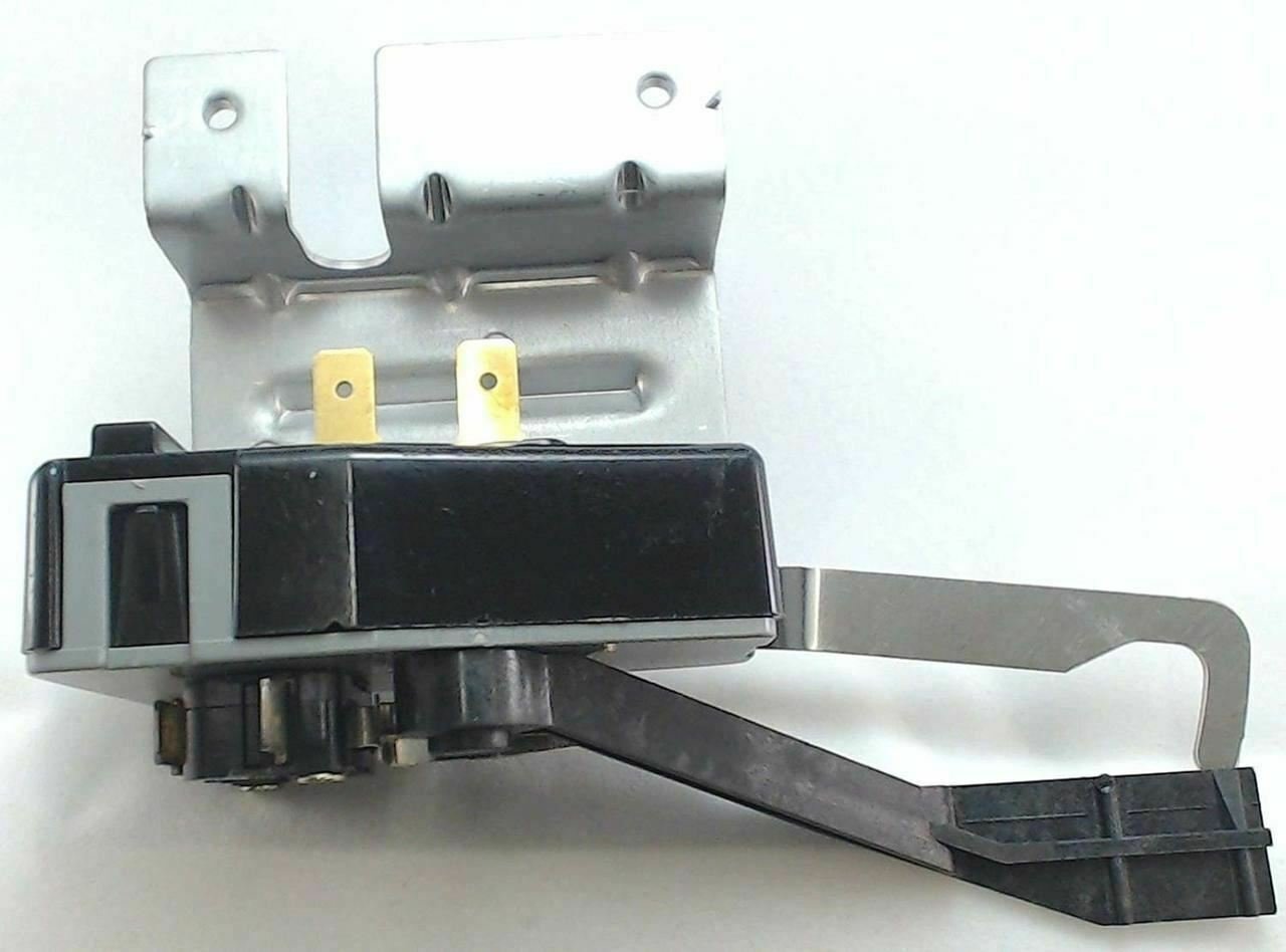 4.95 PRIORITY Frigidaire Washer Lid Switch Lock Assembly 134101800